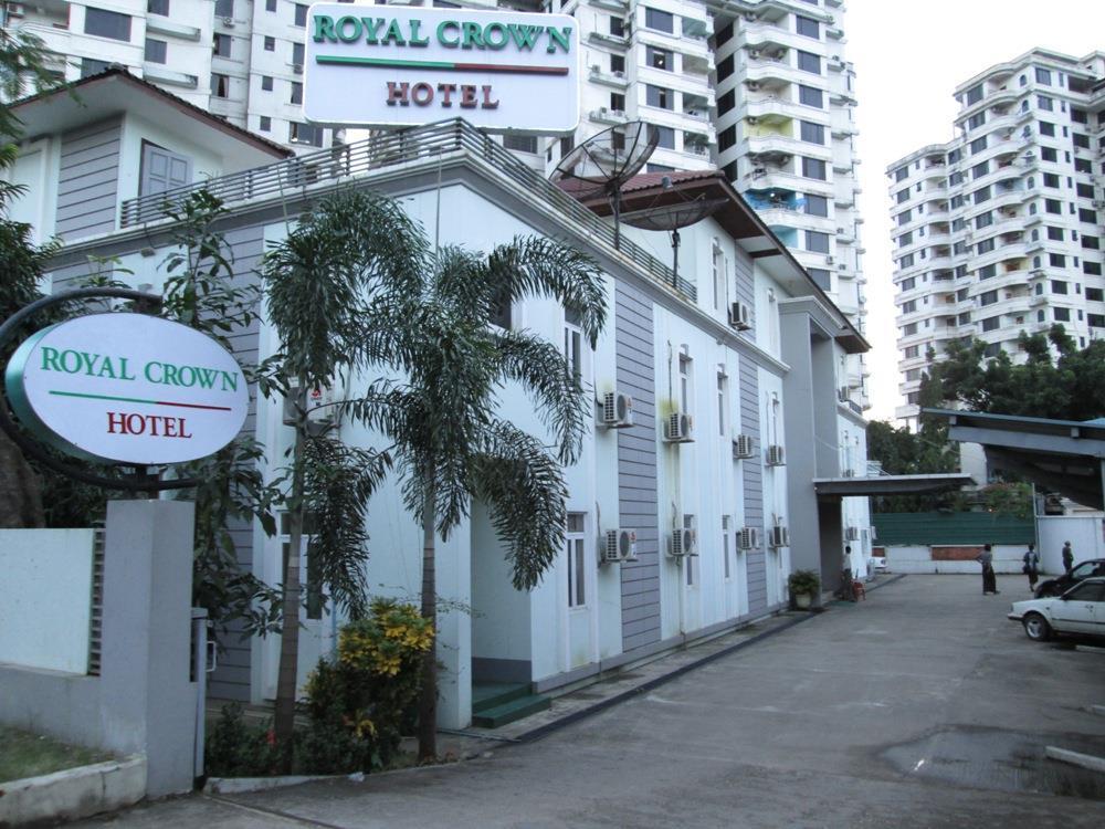 Royal Crown Hotel Yangon Exterior photo